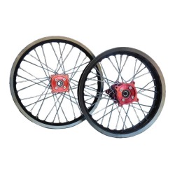 Llantas 17 y 14 con buje cnc rojo 