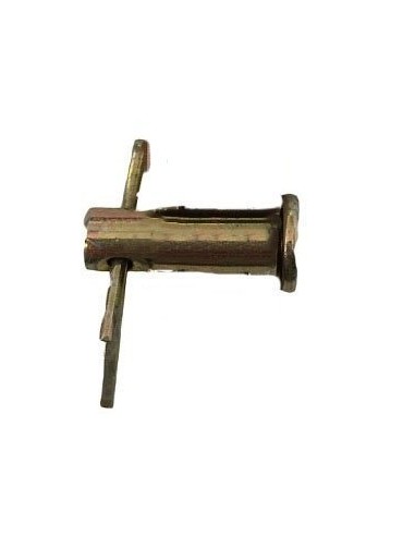 Conector bomba freno a pedal